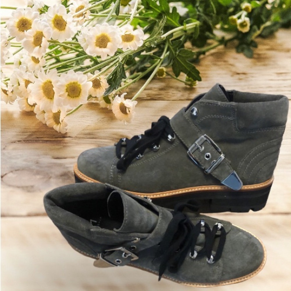 Stylish Gray Women's Ankle Boots